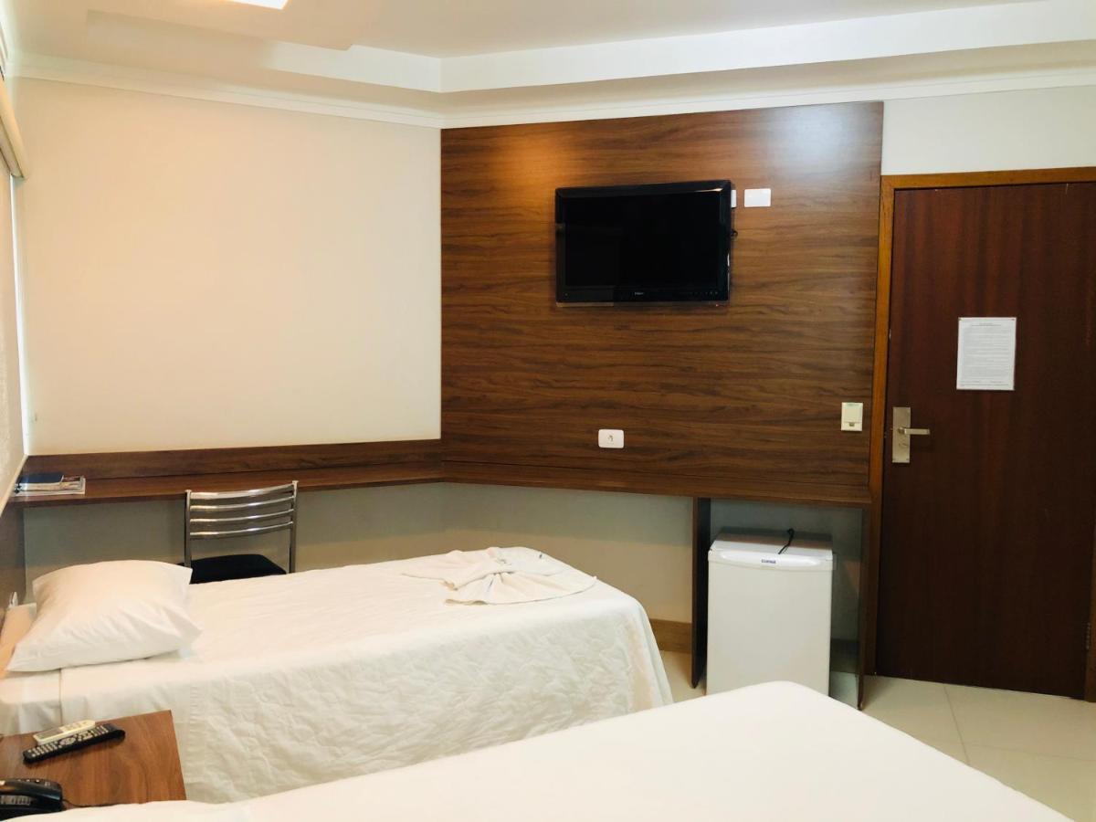 Shelton Palace Hotel Paranavaí Екстериор снимка